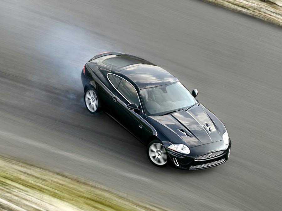  Jaguar XKR Coupe 2009 года  (фото 106 из 132)